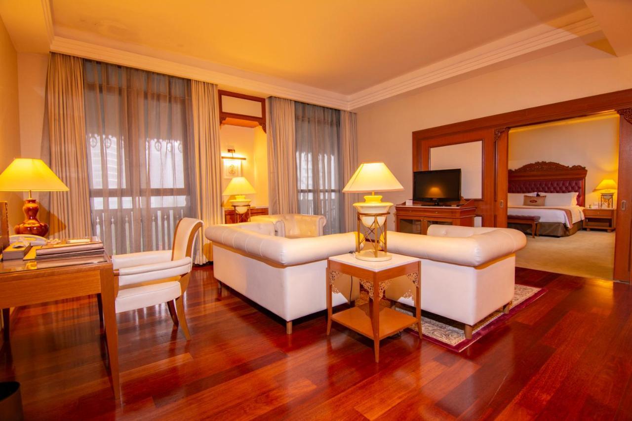 Royale Chulan Hotel