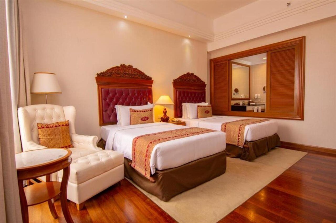 Royale Chulan Hotel 5*